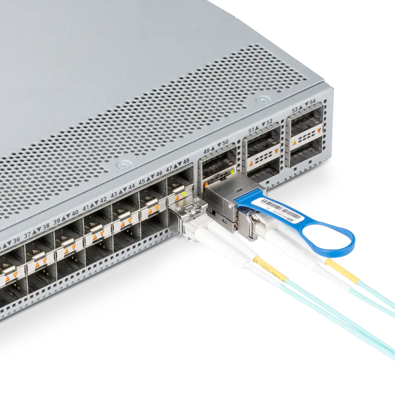 100GBASE-S25 QSFP28 to SFP28 Converter Module for Arista view 7